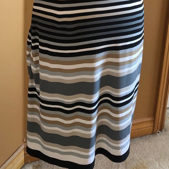 Joseph Ribkoff Dress - Picture 2 of 3